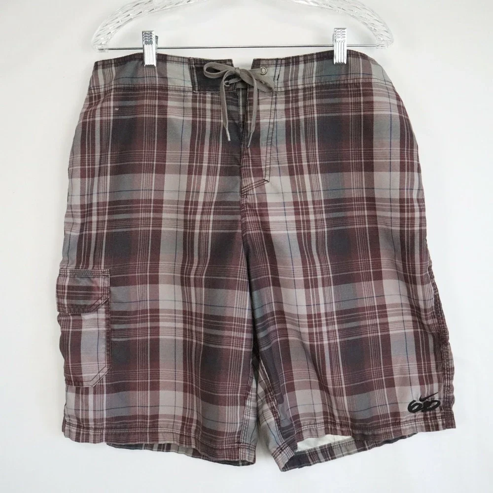 Nike 6.0 Board Shorts Mens 36 Cargo Pocket Surf Swim Beach Trunks‎ Maroon Plaid